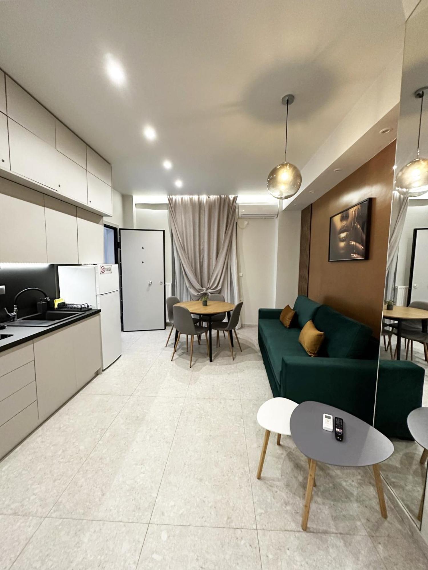 Smart Lux Apartment A Афіни Екстер'єр фото