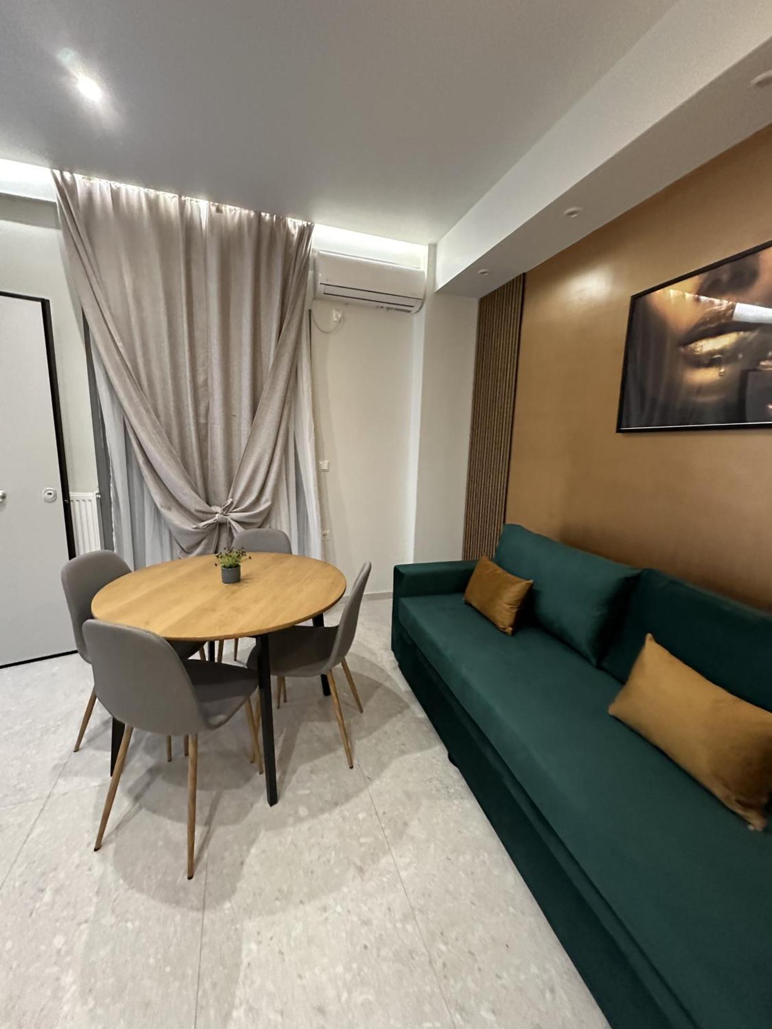 Smart Lux Apartment A Афіни Екстер'єр фото